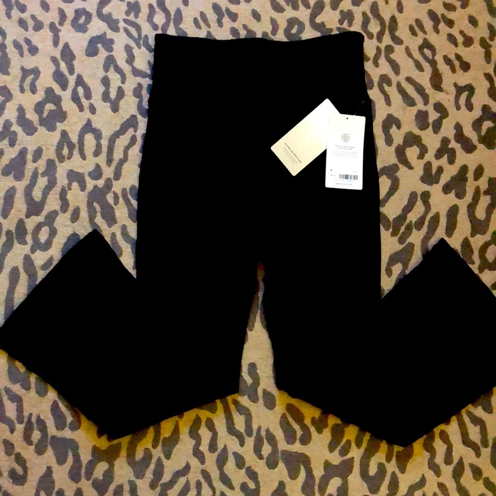 Womens Athleta Elation Rib Crop Flare 3/4 Leggings NWT color Black Size Medium